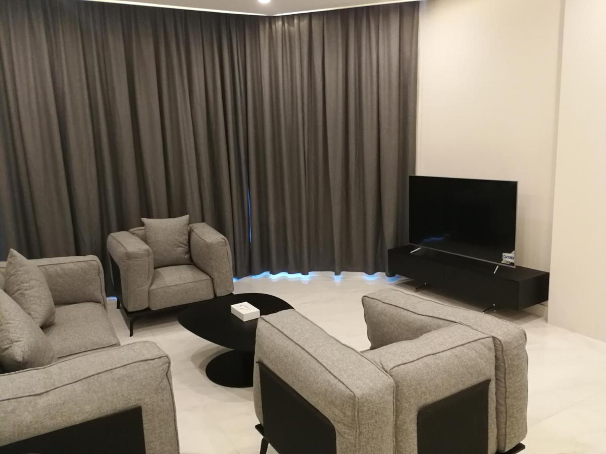 Infinity Juffair Suites Manama Zewnętrze zdjęcie