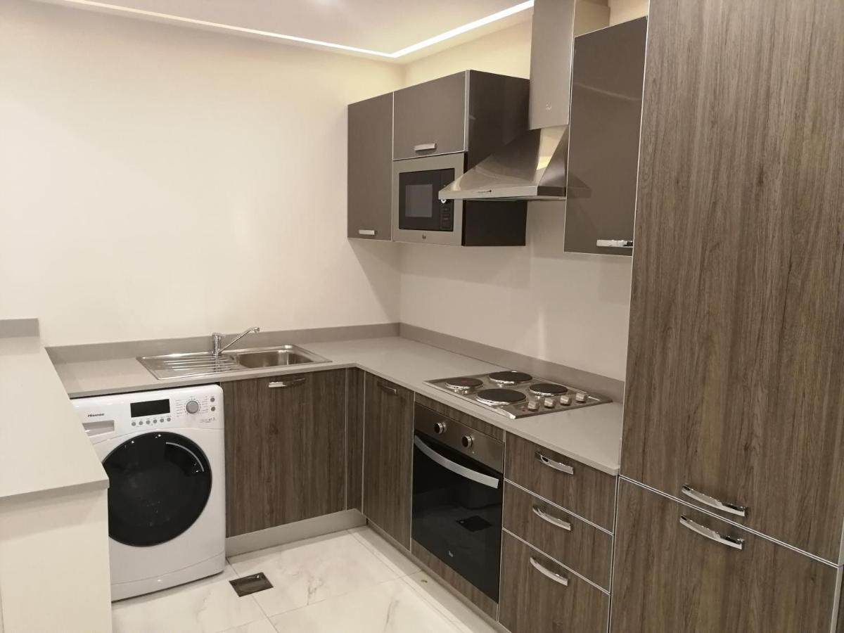 Infinity Juffair Suites Manama Zewnętrze zdjęcie
