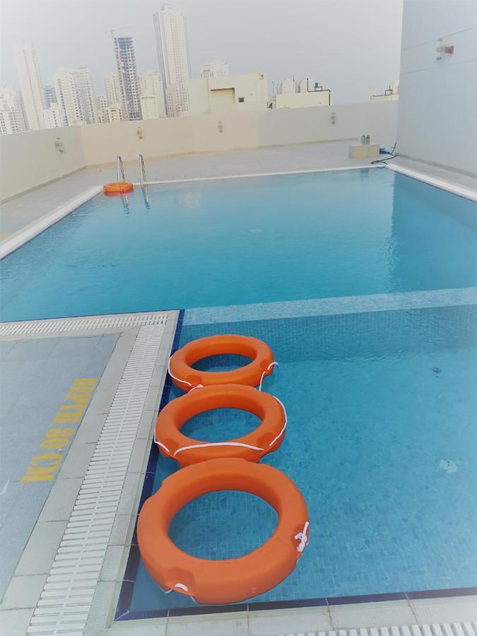 Infinity Juffair Suites Manama Zewnętrze zdjęcie