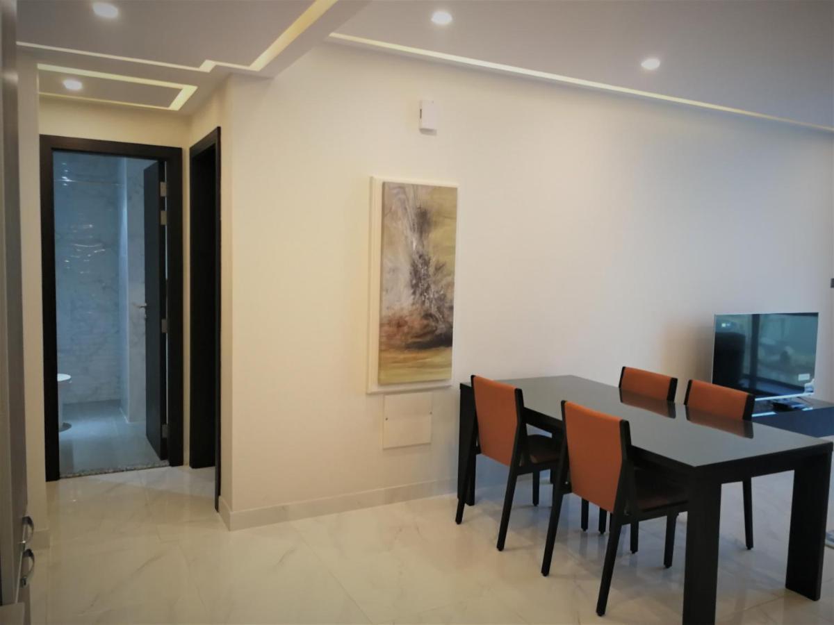 Infinity Juffair Suites Manama Zewnętrze zdjęcie