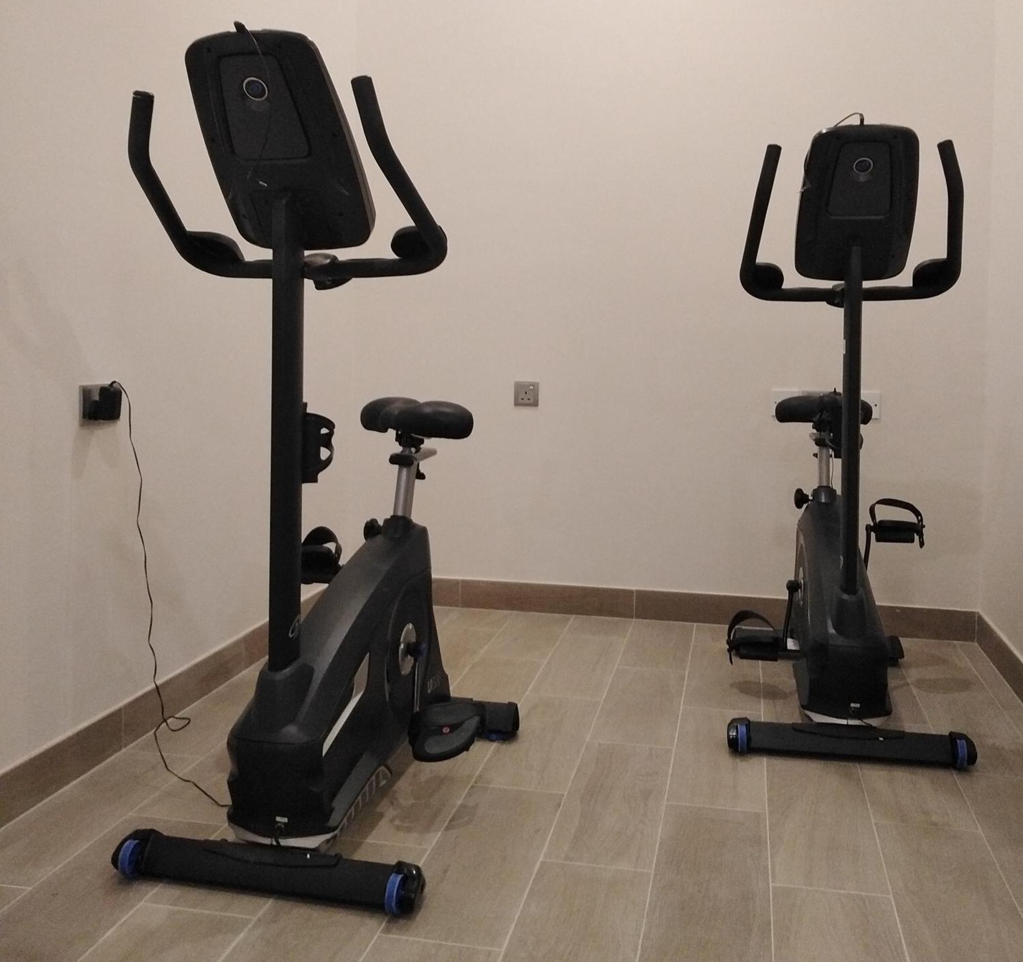 Infinity Juffair Suites Manama Zewnętrze zdjęcie